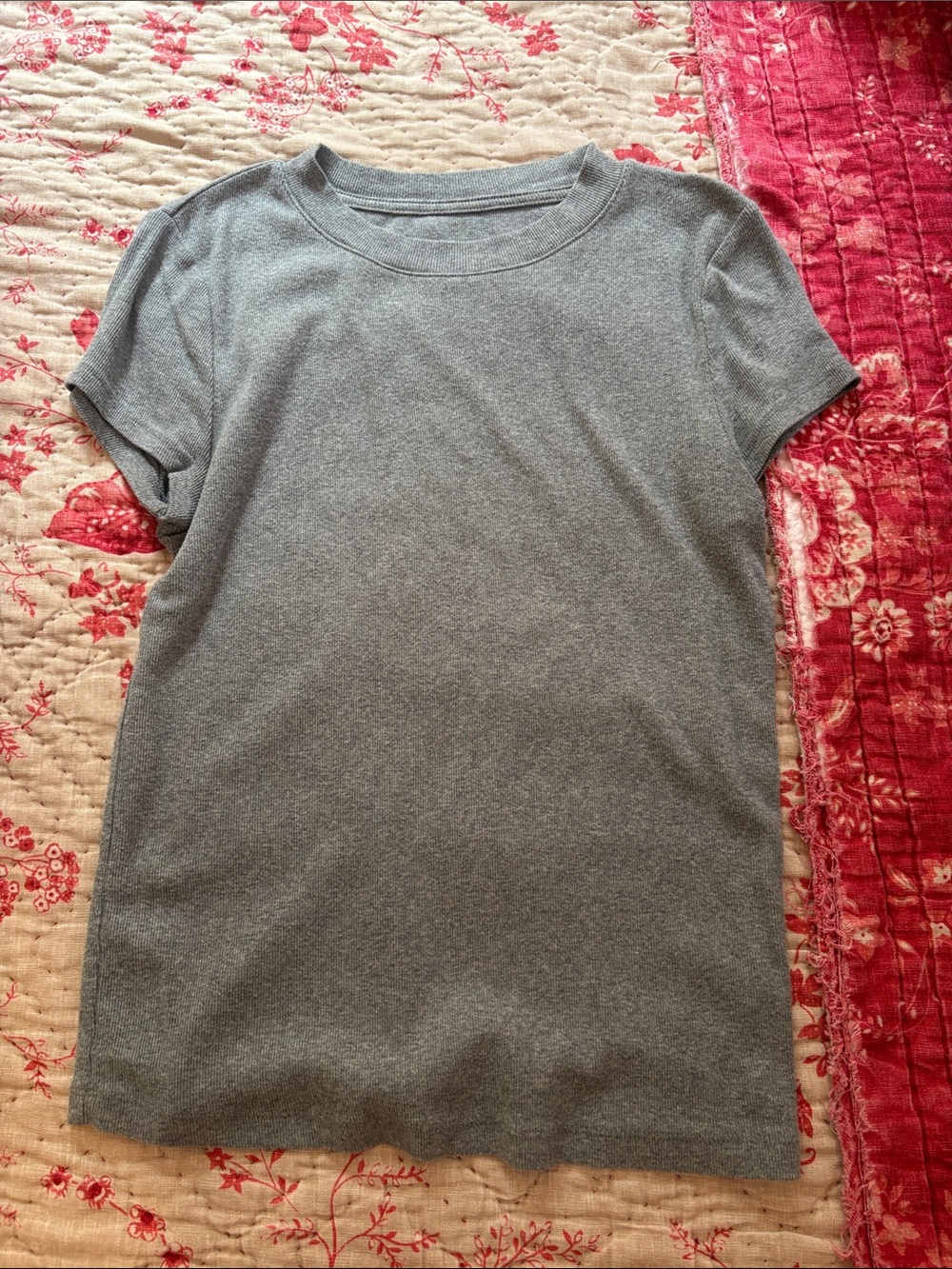 a new day Gray Short Sleeve Crew Neck Tee